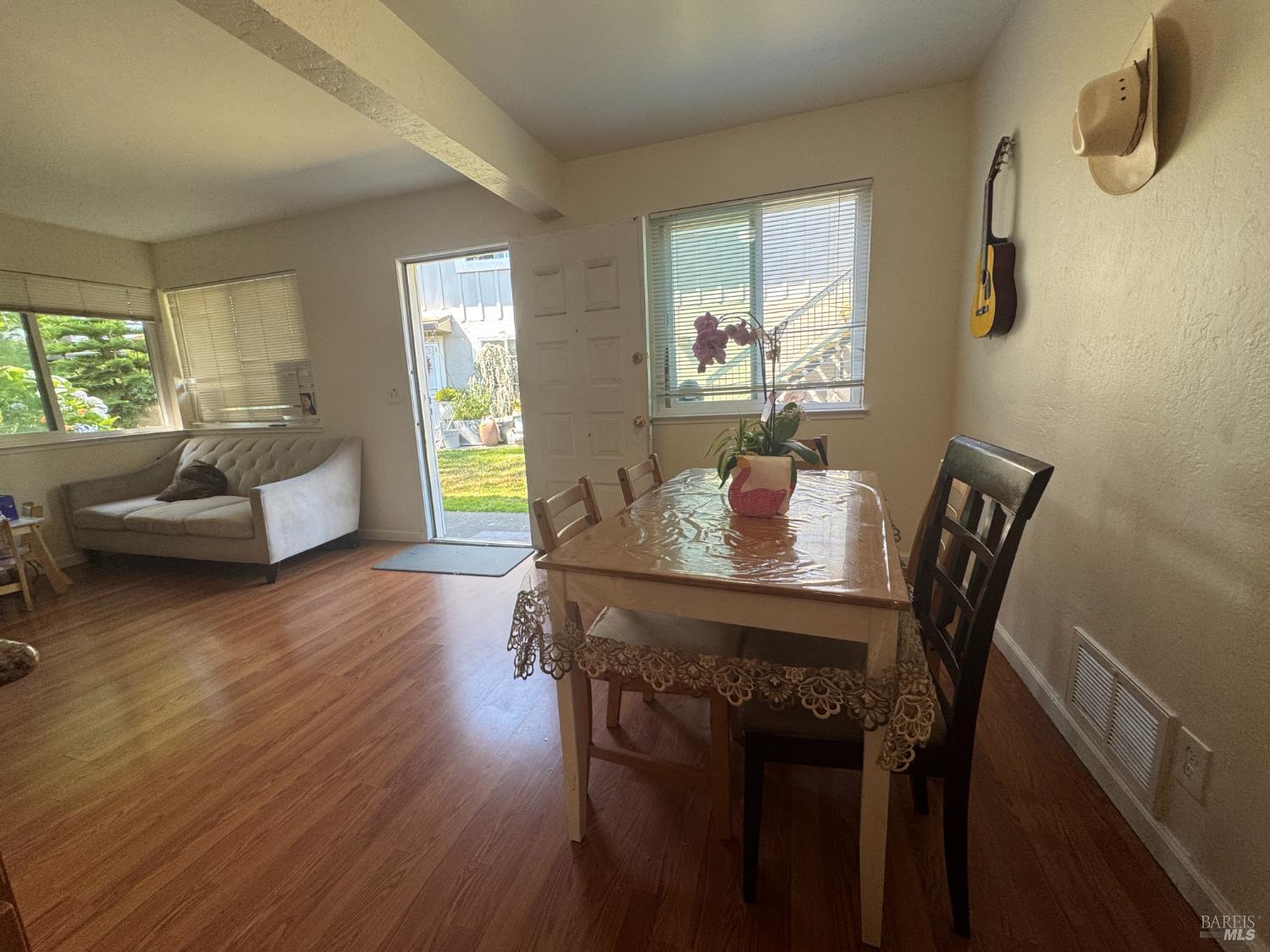 327 Bahia Lane San Rafael CA 94901