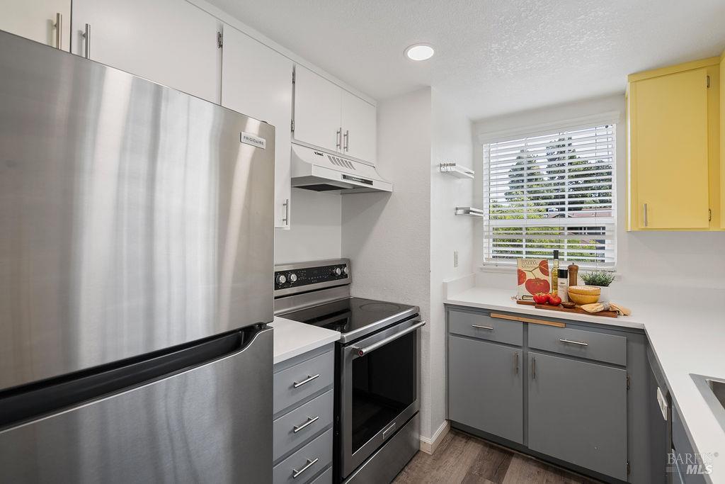 1894 Shirley Drive Benicia CA 94510