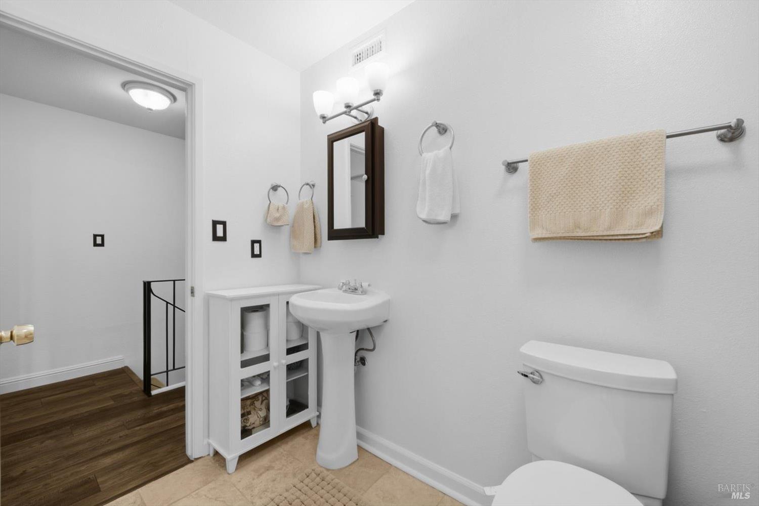 490 Edgewood Drive Vacaville CA 95688