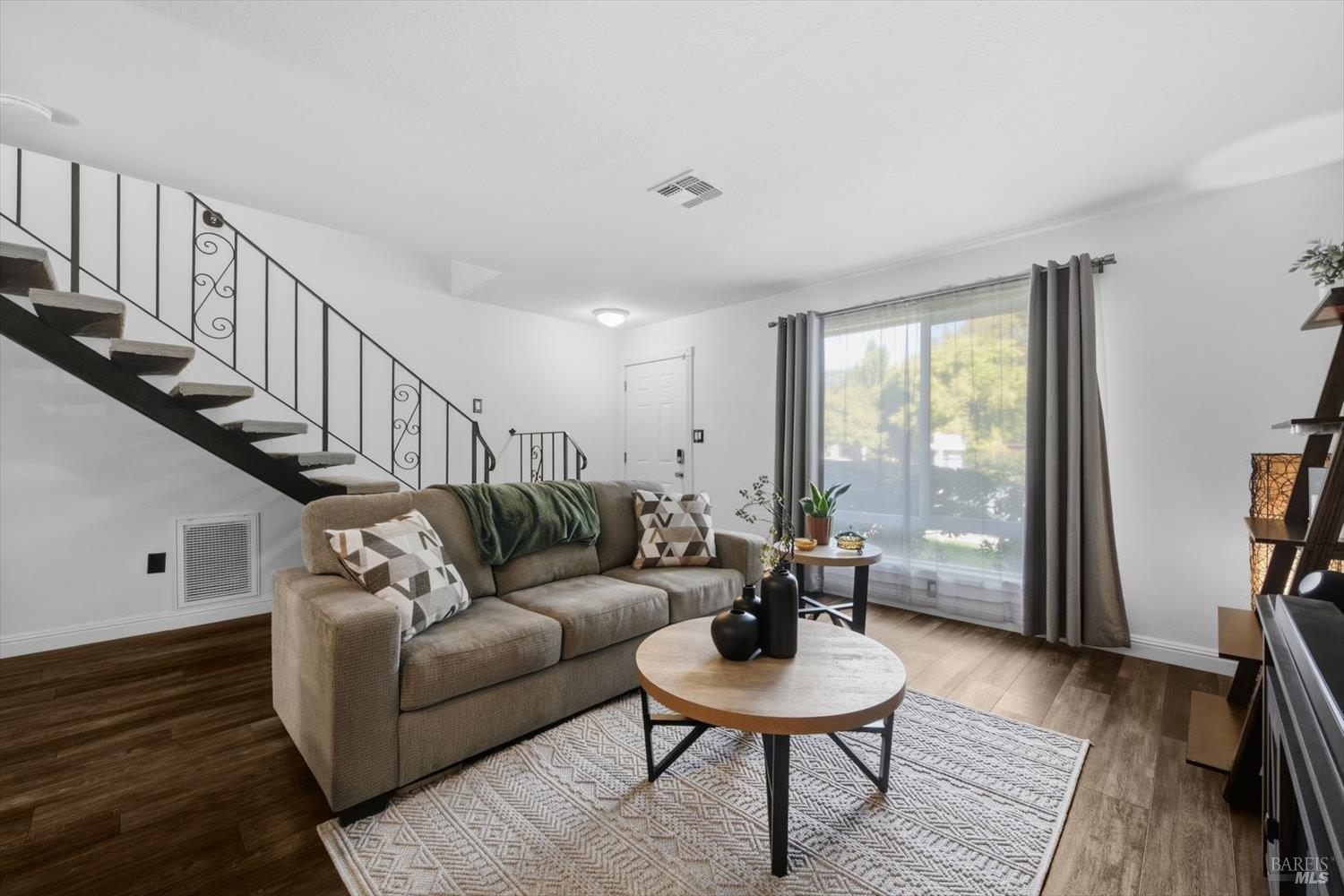 490 Edgewood Drive Vacaville CA 95688