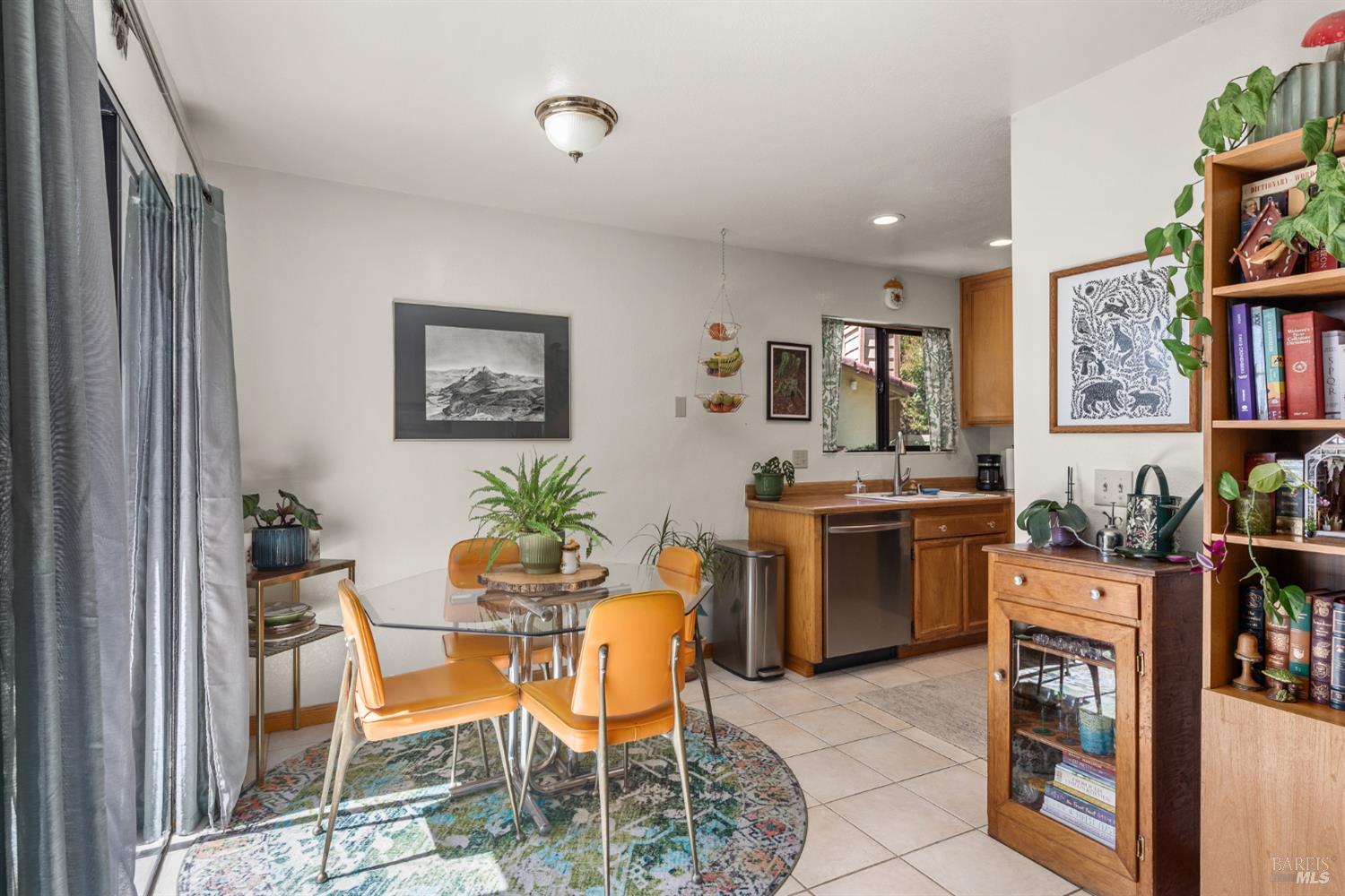 88 Park Place Drive Petaluma CA 94954