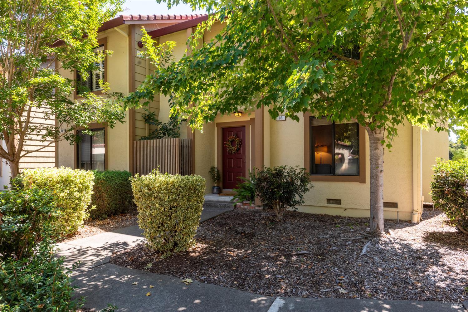 88 Park Place Drive Petaluma CA 94954