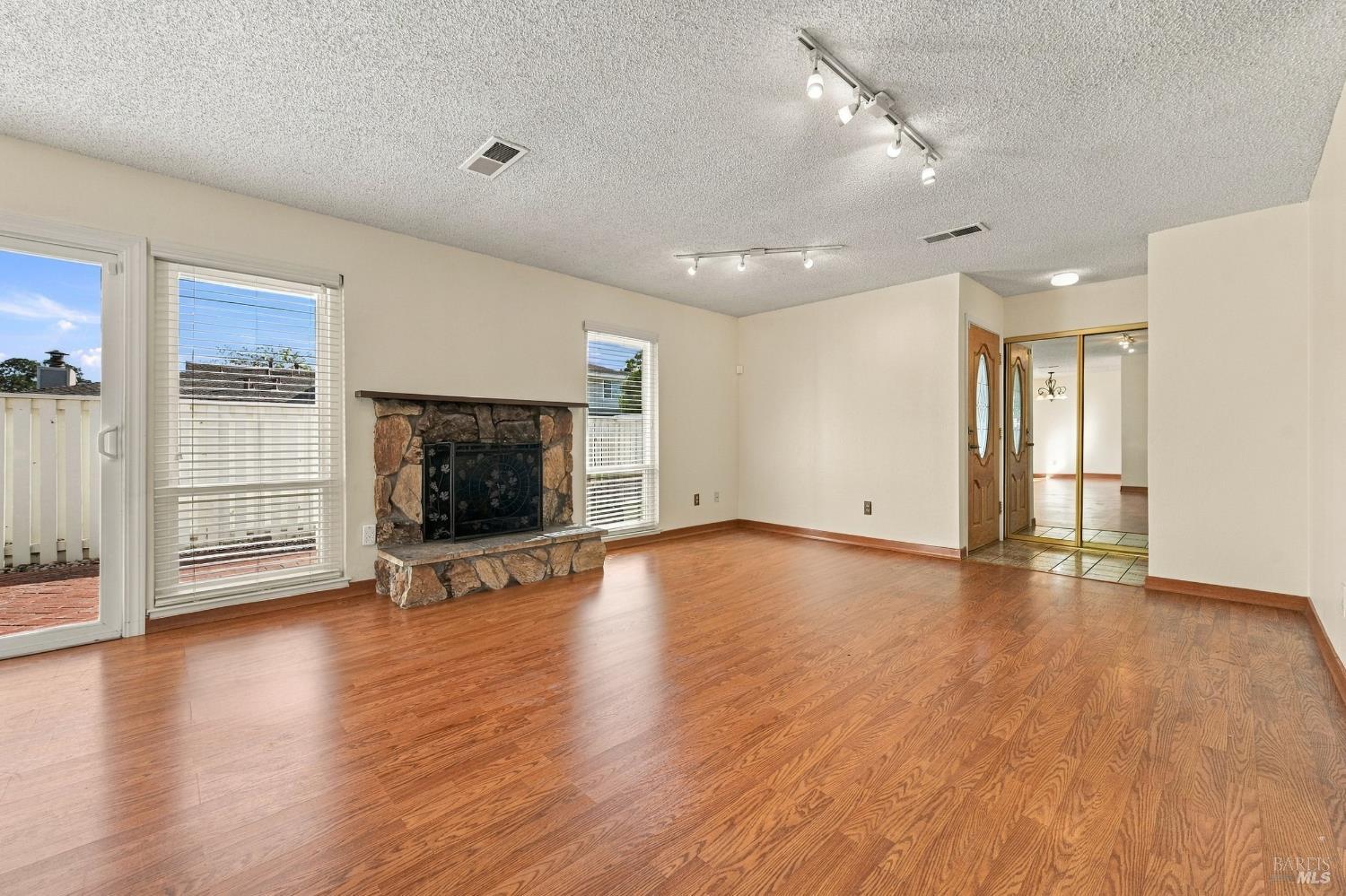 56 Belvedere Court Napa CA 94559