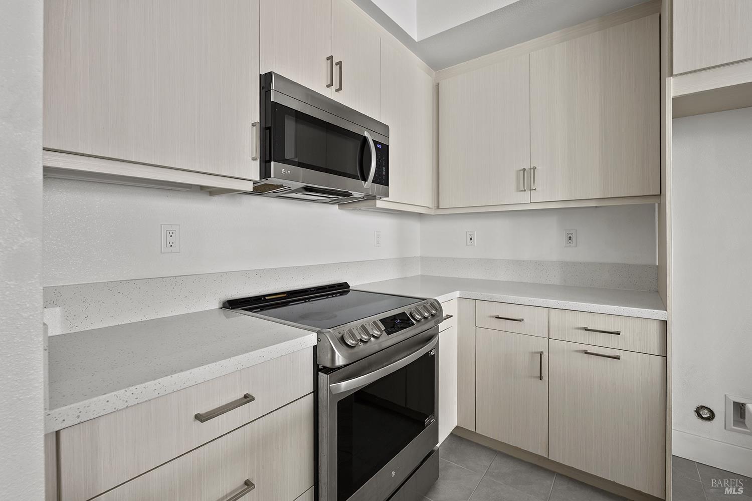 901 Rockview Road Novato CA 94949