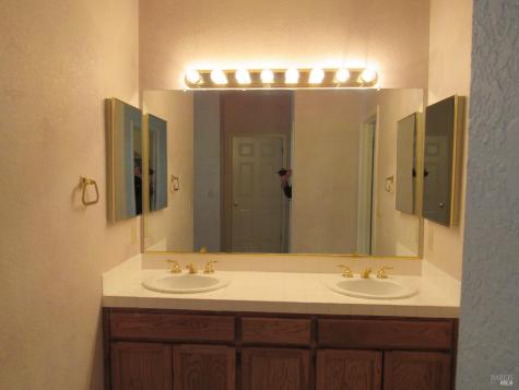 657 Cherry Avenue Sonoma CA 95476