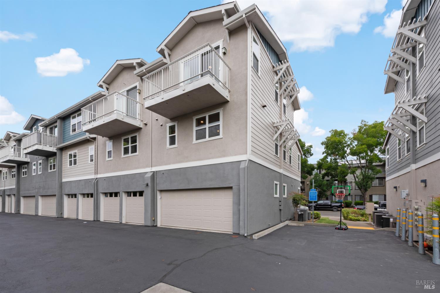 127 Firefly Lane Napa CA 94558