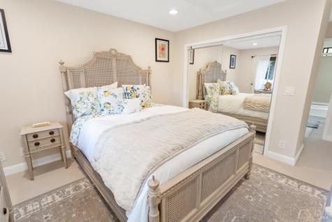 212 Foss Creek Circle Healdsburg CA 95448