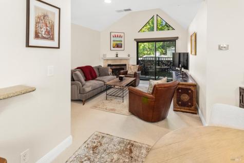 212 Foss Creek Circle Healdsburg CA 95448