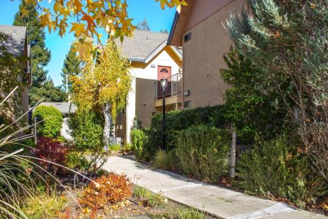 212 Foss Creek Circle Healdsburg CA 95448