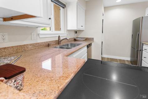 212 Foss Creek Circle Healdsburg CA 95448