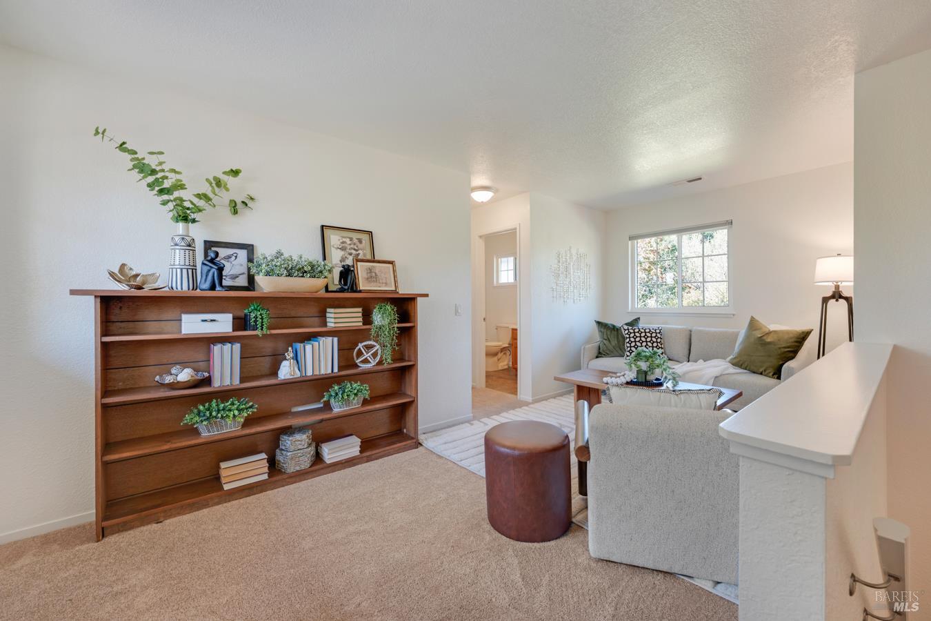 1609 Monroe Court Petaluma CA 94954