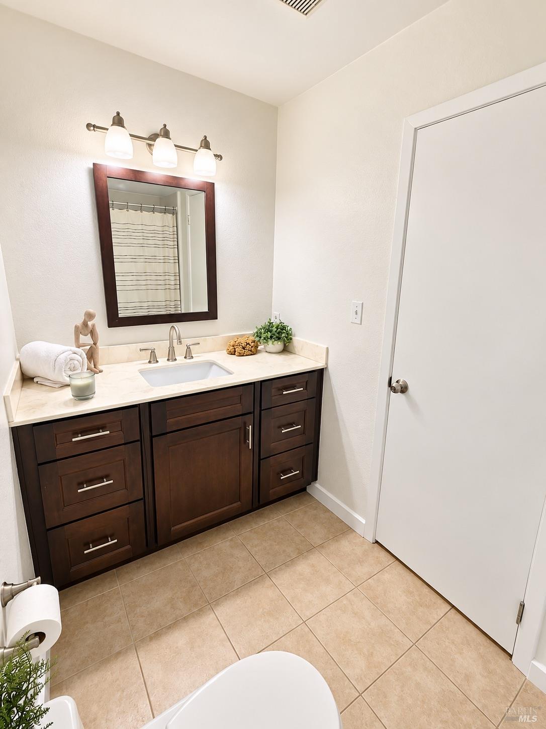 1988 Knolls Drive Santa Rosa CA 95405