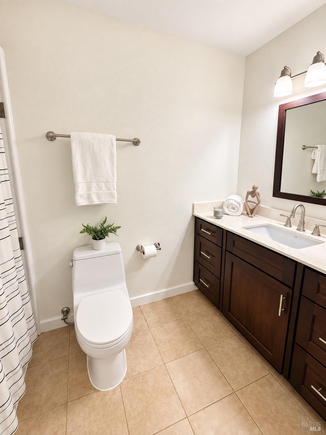 1988 Knolls Drive Santa Rosa CA 95405