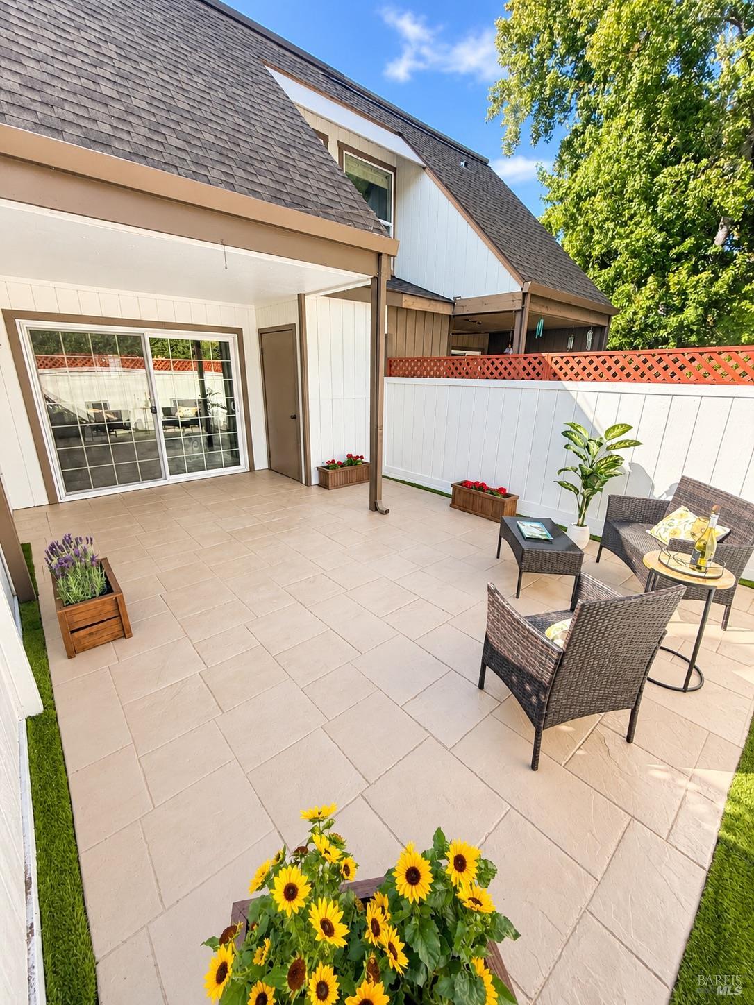 1988 Knolls Drive Santa Rosa CA 95405