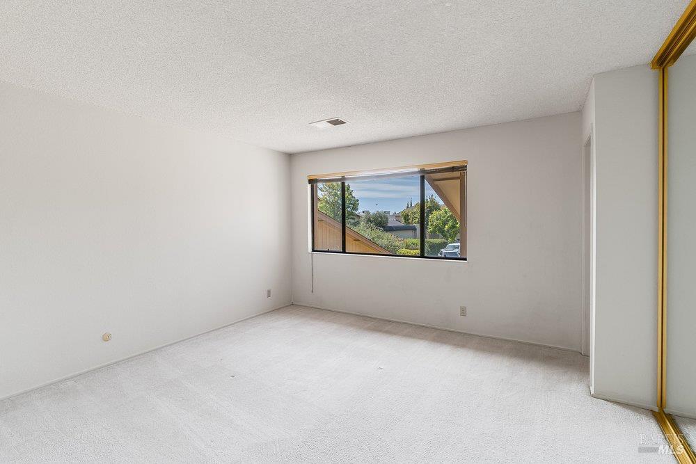 1113 Grove Circle Benicia CA 94510