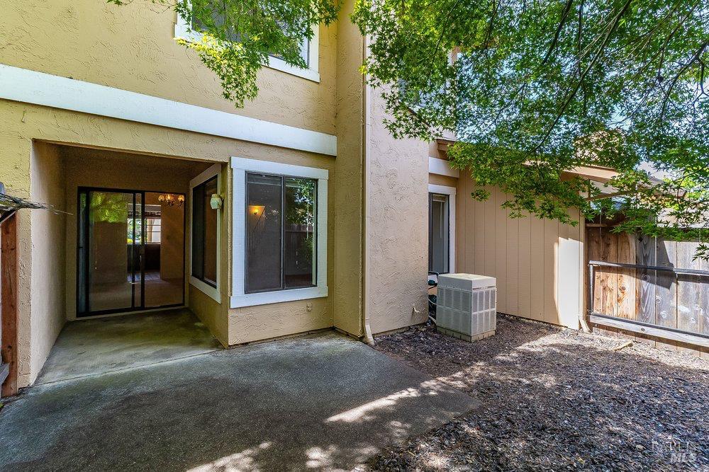 1113 Grove Circle Benicia CA 94510
