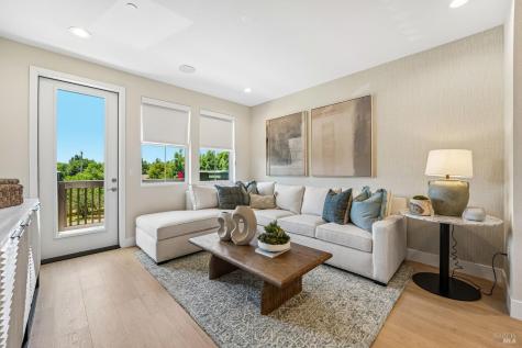 205 Pippin Court Sebastopol CA 95407