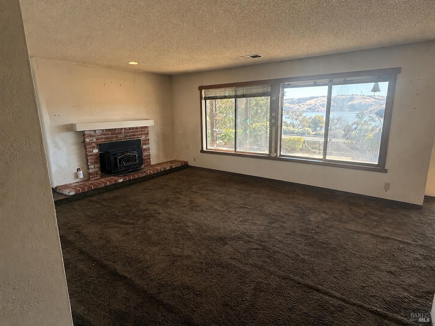 1490 London Circle Benicia CA 94510