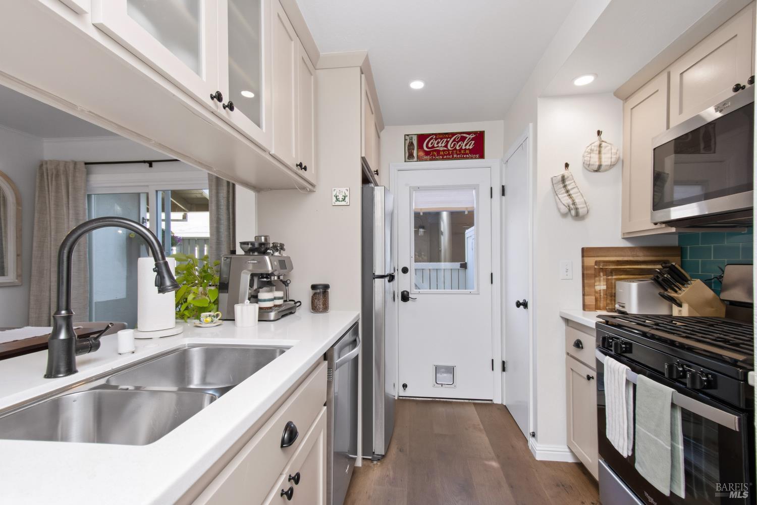 25 Belvedere Court Napa CA 94559