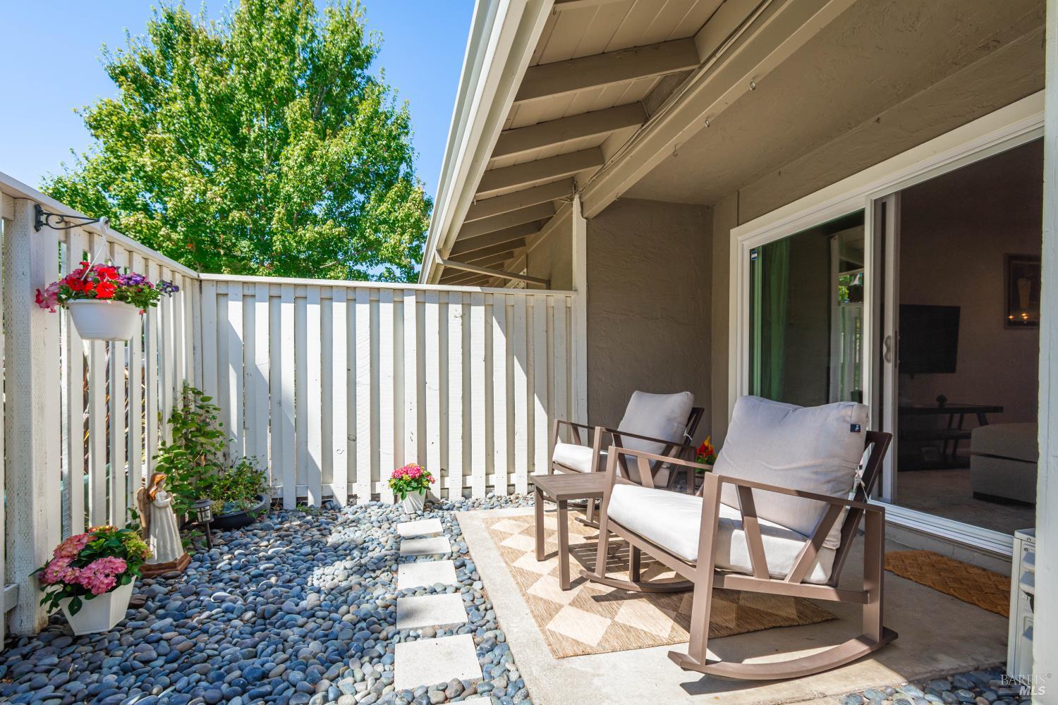 25 Belvedere Court Napa CA 94559