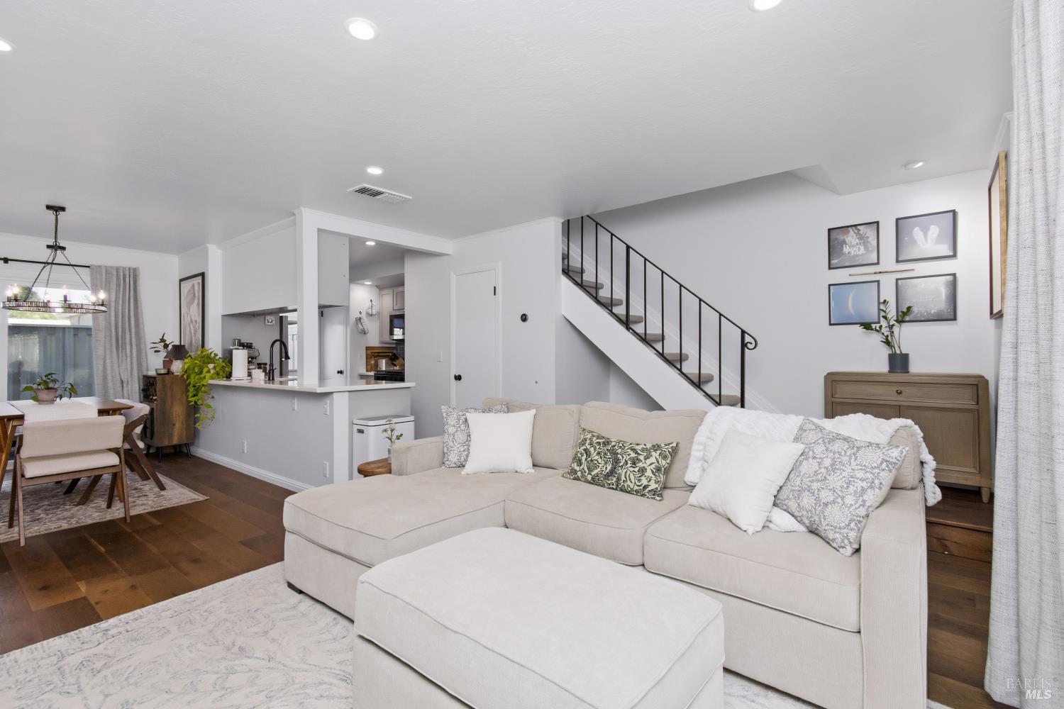 25 Belvedere Court Napa CA 94559