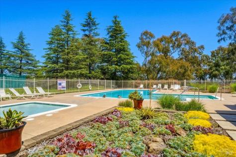 12 Chaucer Court Mill Valley CA 94941