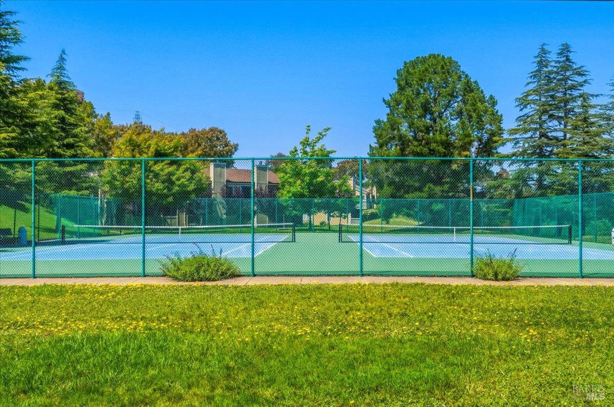 12 Chaucer Court Mill Valley CA 94941
