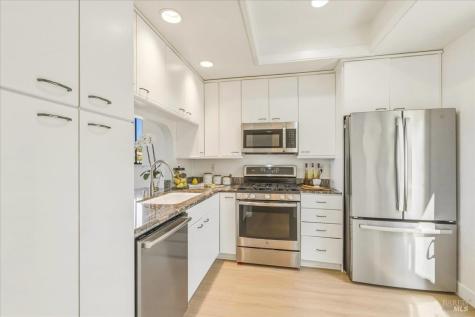12 Chaucer Court Mill Valley CA 94941