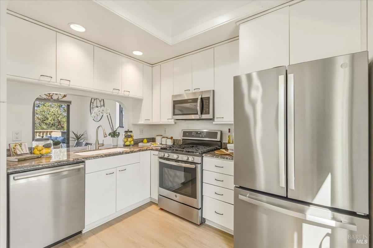 12 Chaucer Court Mill Valley CA 94941