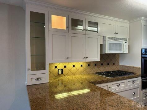 5053 Country Club Drive Rohnert Park CA 94928
