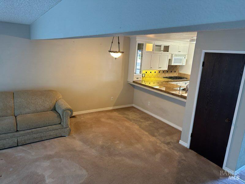 5053 Country Club Drive Rohnert Park CA 94928