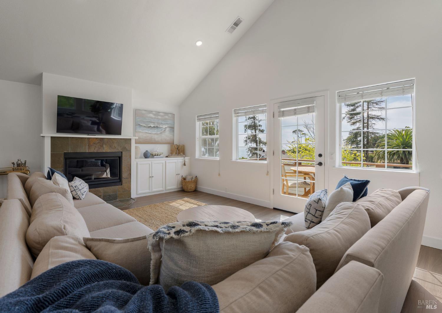 38936 Cypress Way Gualala CA 95445