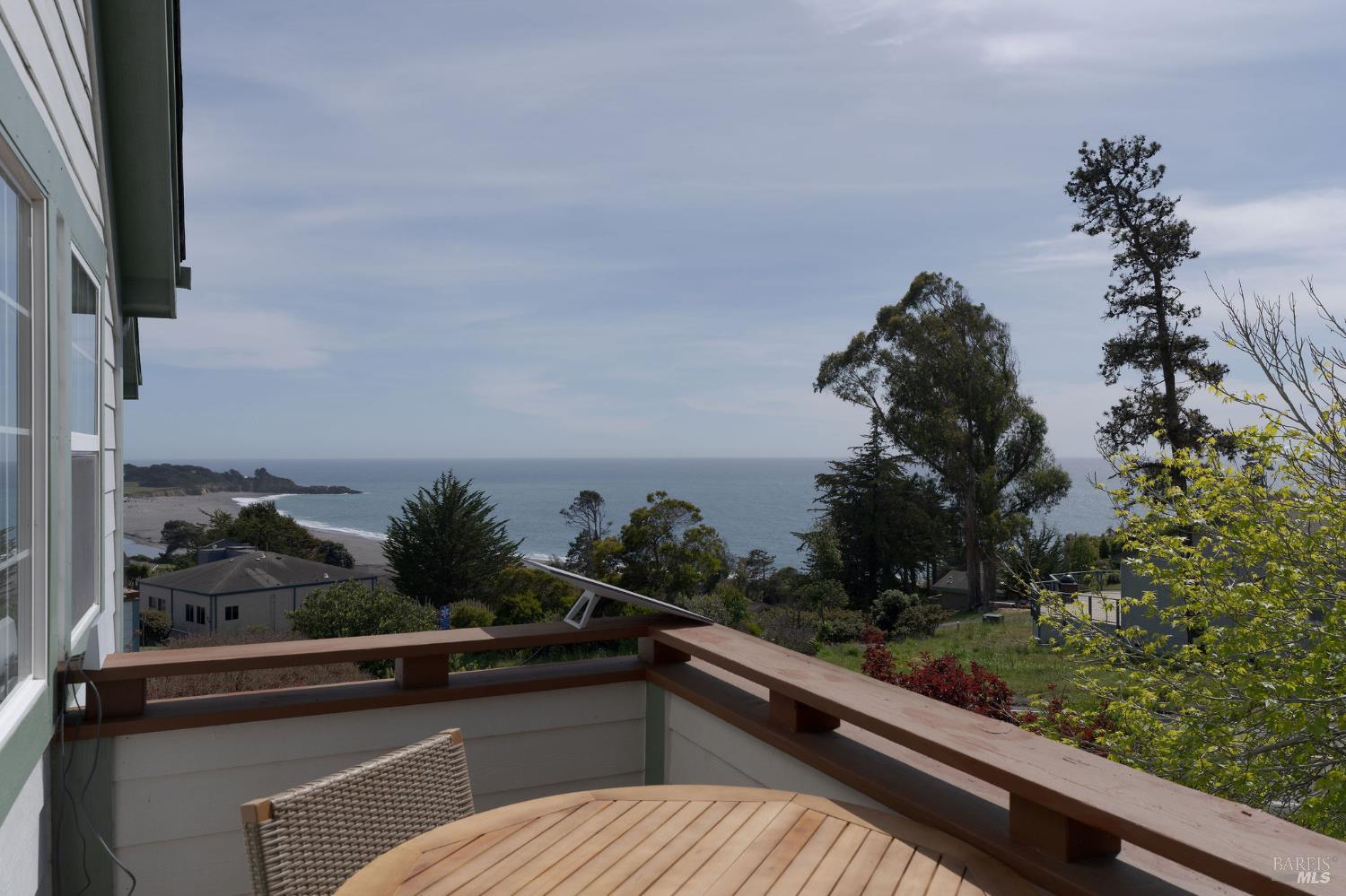 38936 Cypress Way Gualala CA 95445