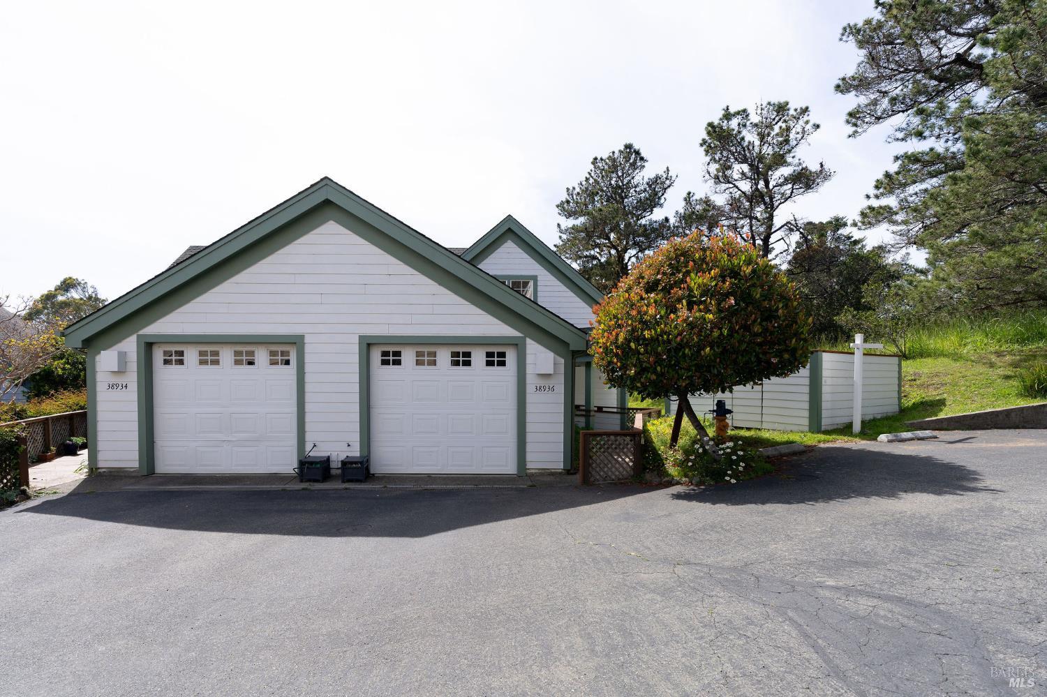 38936 Cypress Way Gualala CA 95445