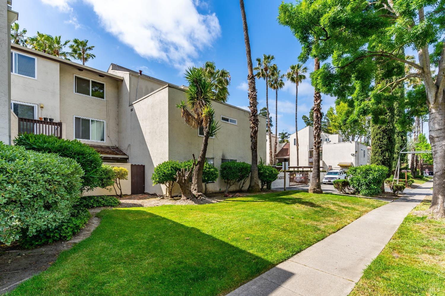 2100 Laguna Circle Concord CA 94520