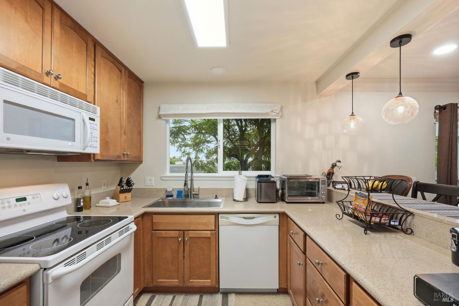 225 Burt Street Santa Rosa CA 95407