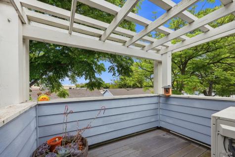 225 Burt Street Santa Rosa CA 95407