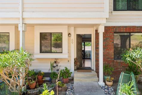69 Village Circle San Rafael CA 94903