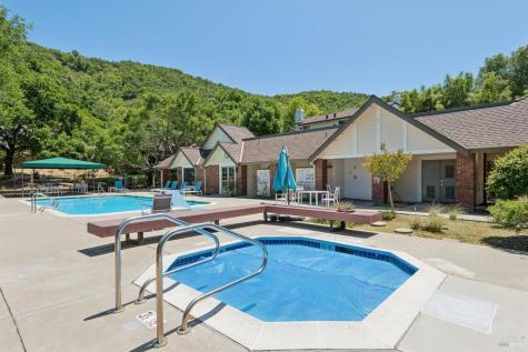 69 Village Circle San Rafael CA 94903