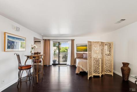 69 Village Circle San Rafael CA 94903