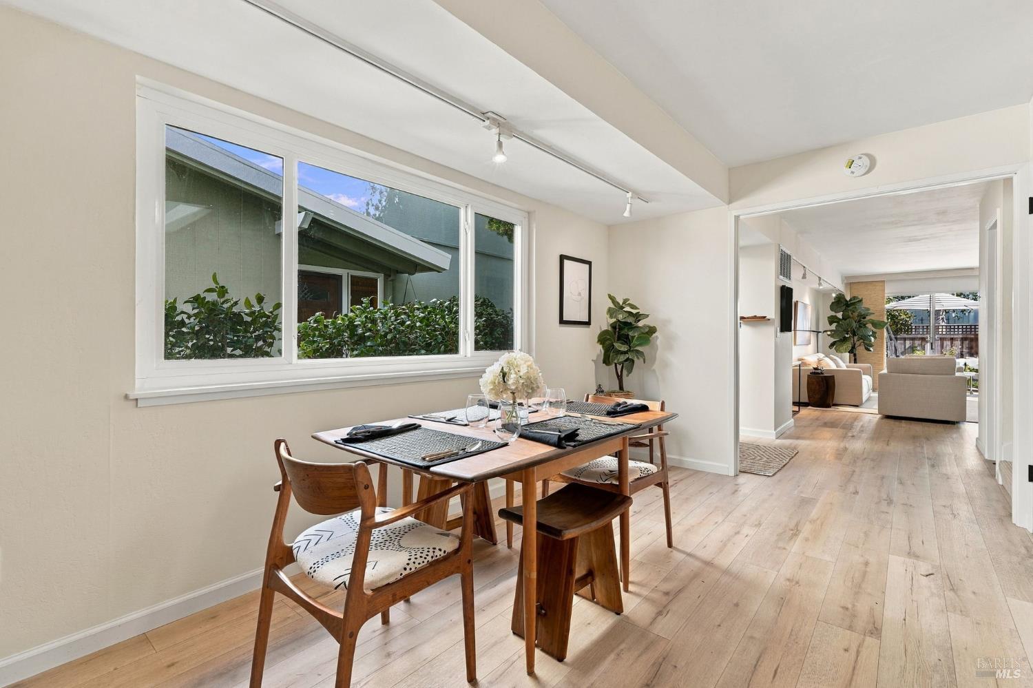23 Royal Court San Rafael CA 94901