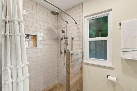 23 Royal Court San Rafael CA 94901