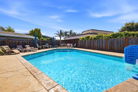23 Royal Court San Rafael CA 94901