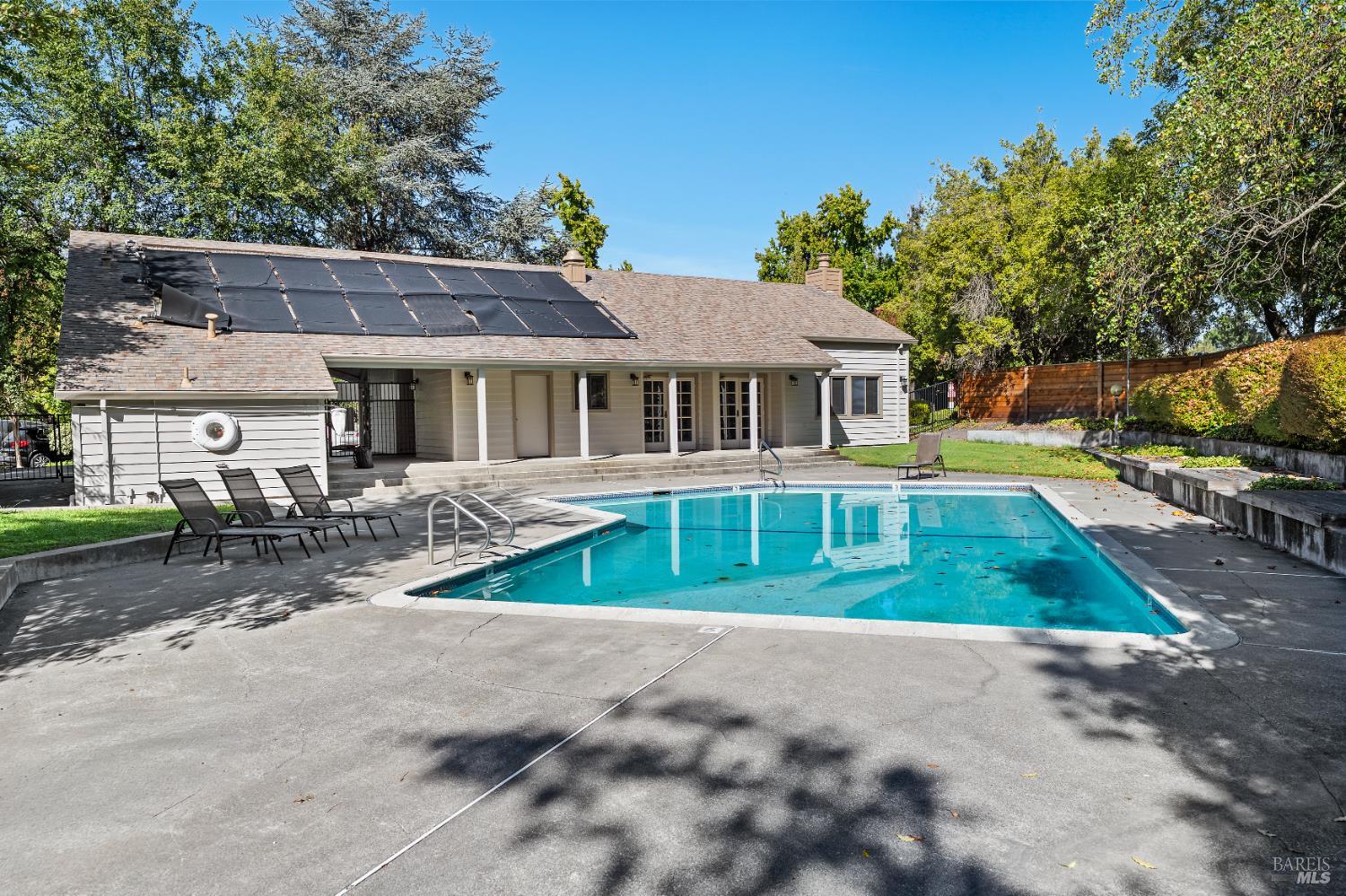 2573 Westberry Drive Santa Rosa CA 95403