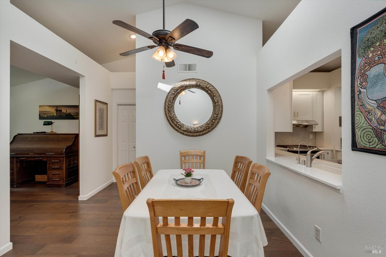 2008 Stonefield Lane Santa Rosa CA 95403