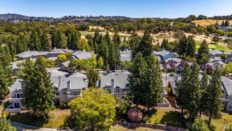 2008 Stonefield Lane Santa Rosa CA 95403
