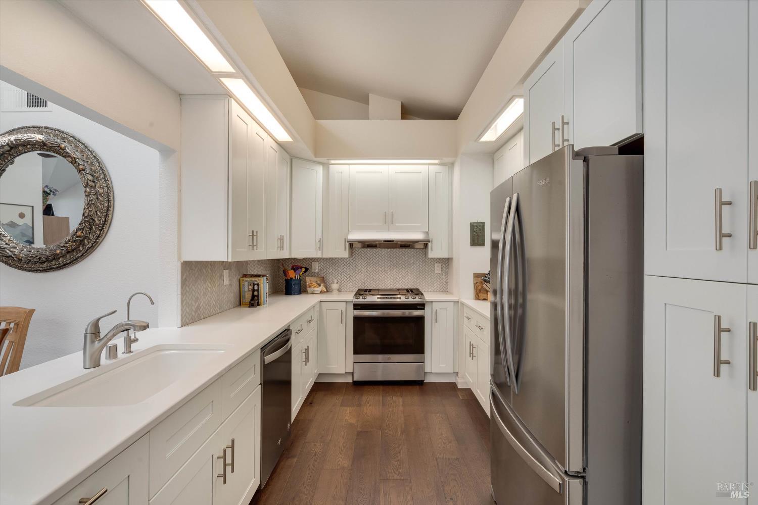 2008 Stonefield Lane Santa Rosa CA 95403