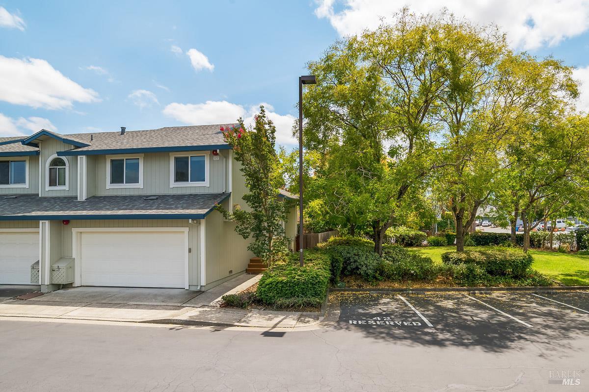 42 Meridian Circle Rohnert Park CA 94928