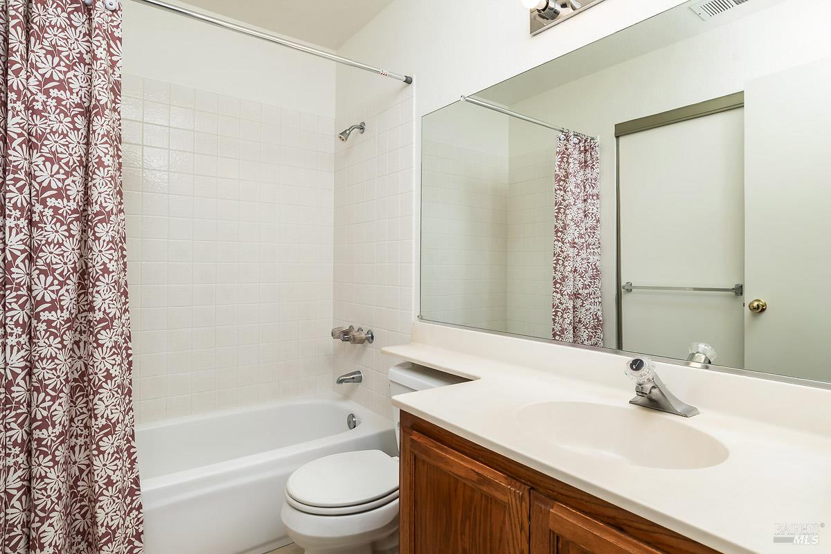 42 Meridian Circle Rohnert Park CA 94928