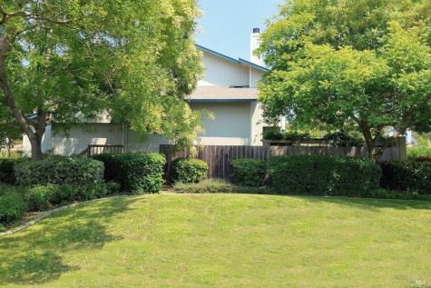 42 Meridian Circle Rohnert Park CA 94928